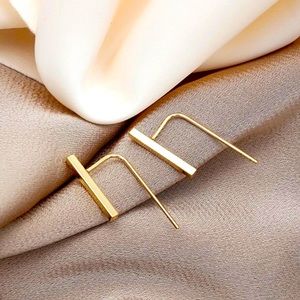 Minimalist Gold Bar Earrings